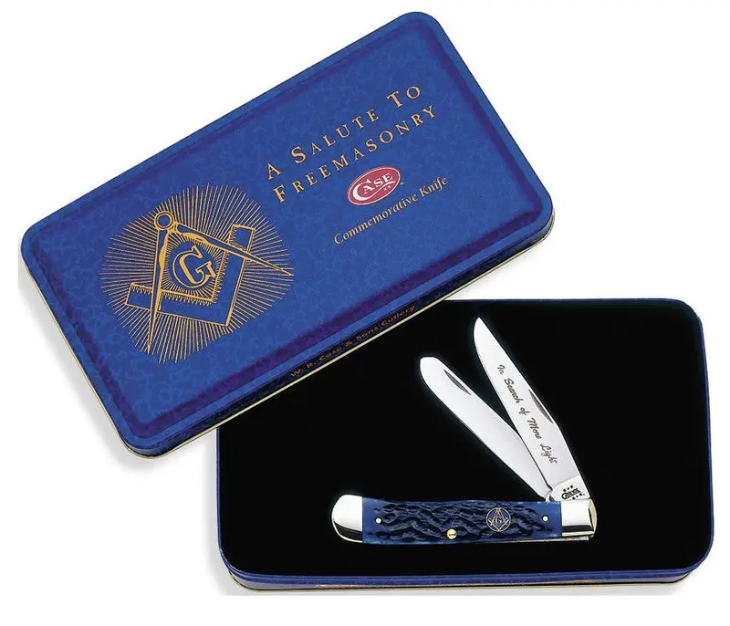 Case Masonic Trapper Knife – Blue Jigged Bone Handle, Stainless Steel Blades – Presented in Masonic-Themed Gift Tin