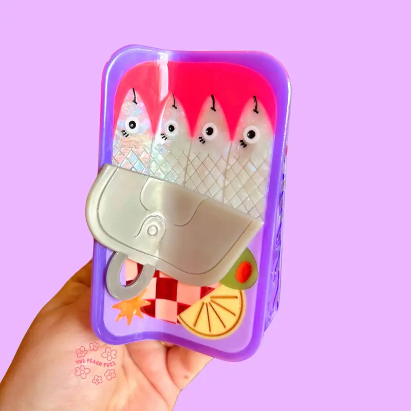 Sardines Tin Hair Claw – Retro Tin Accessory
