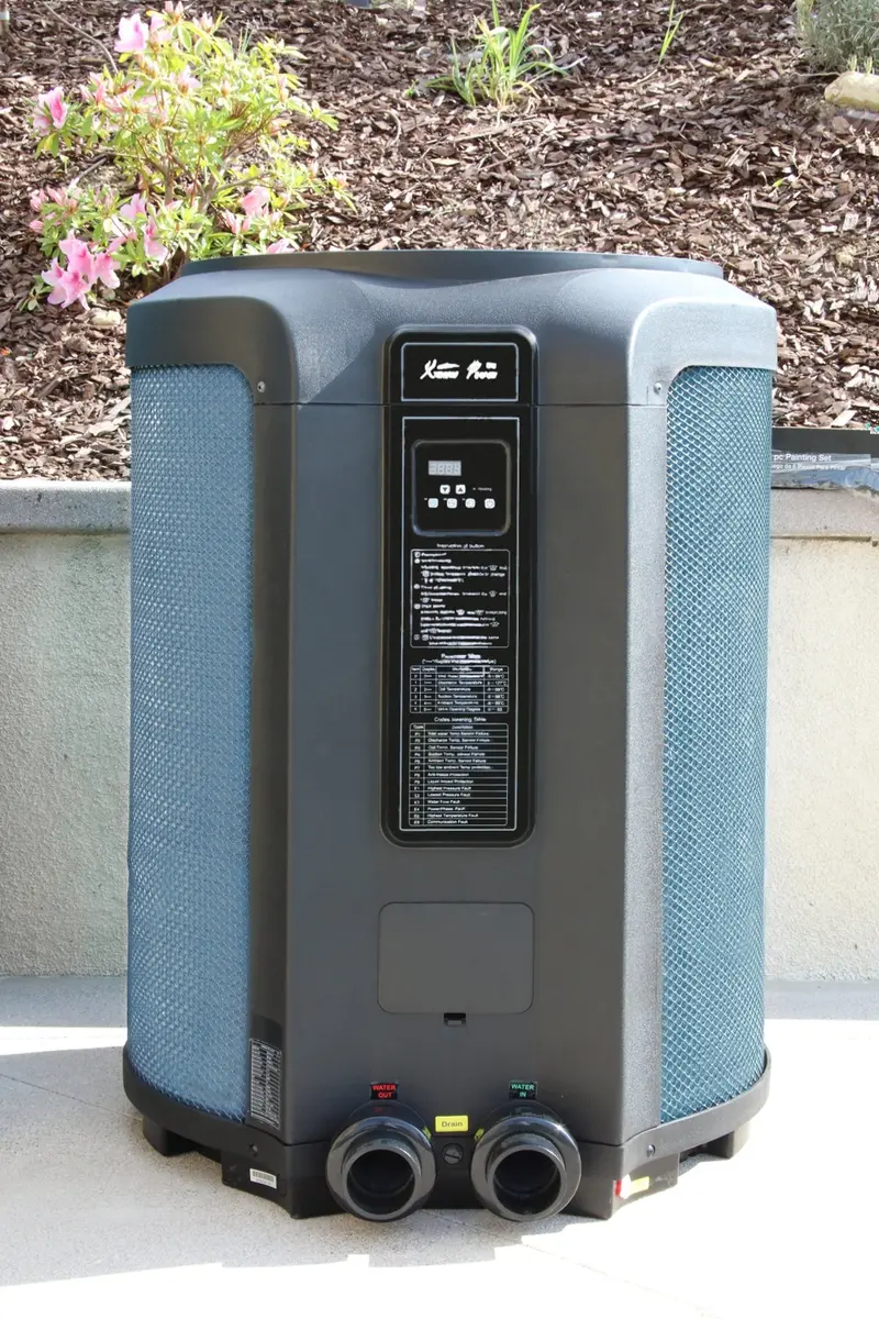 XtremepowerUS 65,000 BTU Ultra-Quiet Pool & Spa Heat Pump – Digital Control
